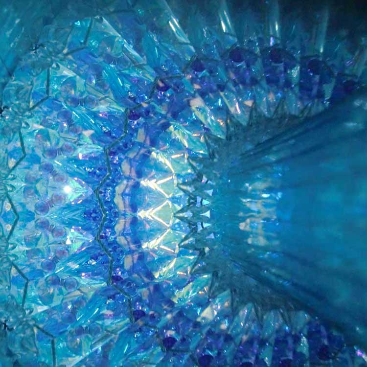 万華鏡作家 中里保子のAqua内観