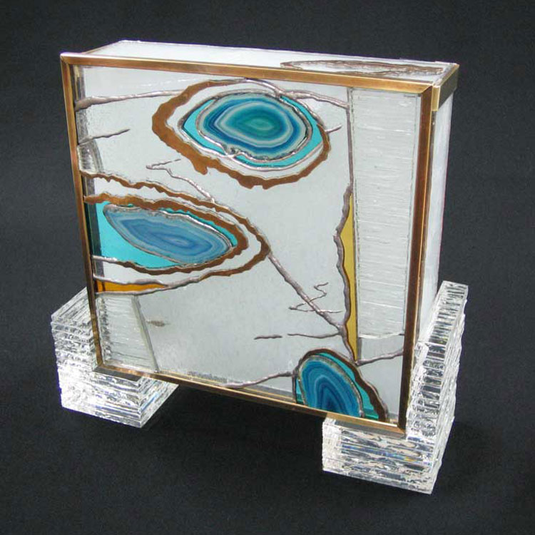 万華鏡作家 中里保子の「空から海へ」